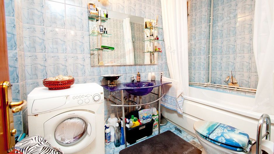 Vila cocheta, situata in centrul istoric al orasului - Poză 3