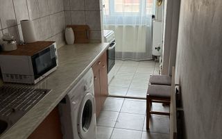 Garsonieră decomandată | Ștrand, Sibiu | 28 mp, mobilată, utilată - Poză 2