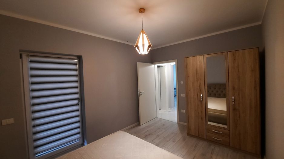 Apartament frumos cu loc de parcare si terasa 40mp - Poză 9