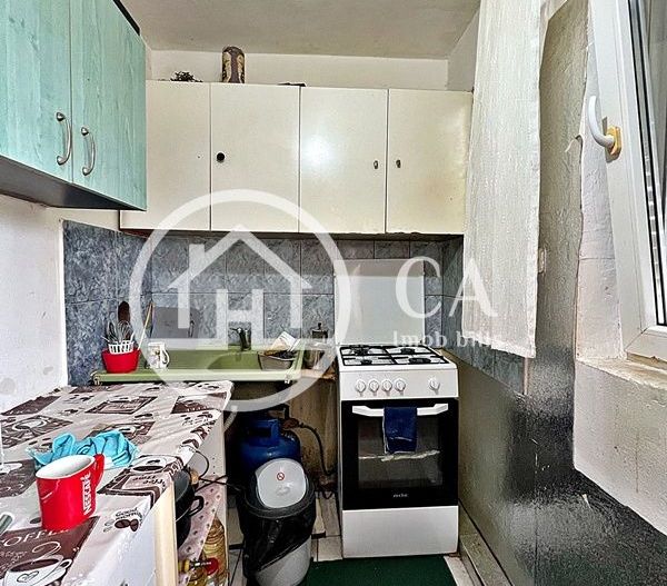 Garsonieră de vânzare în zona Velența, Oradea - Poză 4