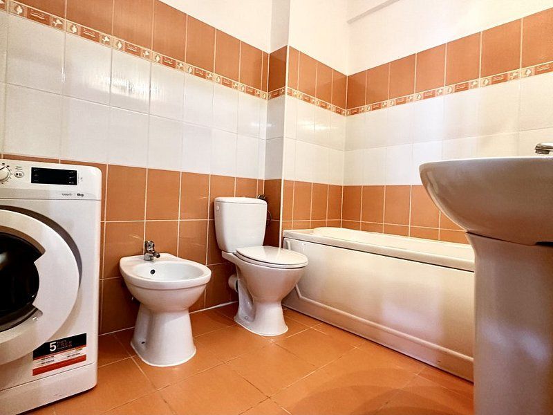 Apartament confortabil cu 2 camere și balcon – Zona Bucovinei - Poză 15