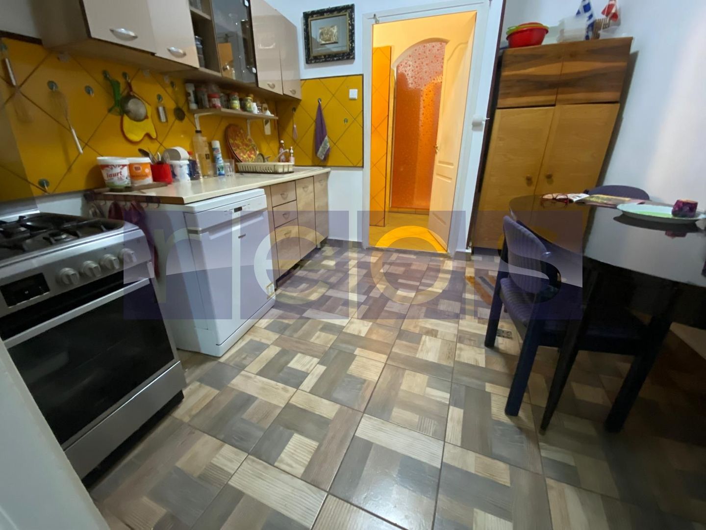 Apartament in vila centrala- Dacia – Spațiu Generos - Poză 3