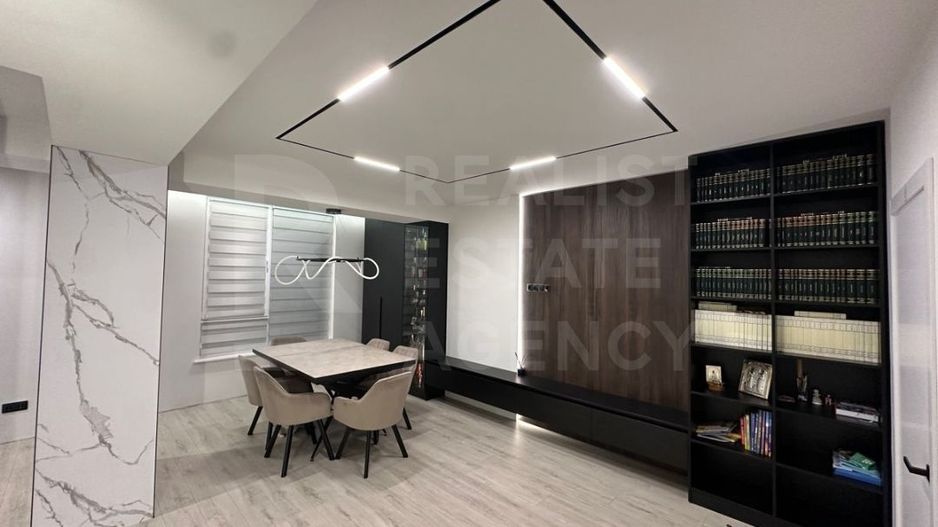 Vânzare apartament 87.7 mp, str. Nicolae Milescu Spătarul, Ciocana - Poză 1