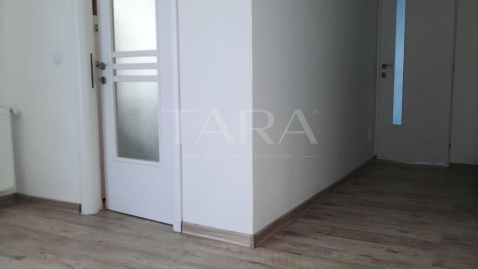 Garsonieră modernă cu terasă,  zonă liniștită, aproape de Vivo Cluj. - Poză 5