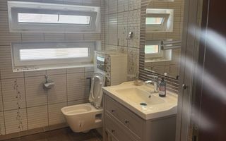Casa individuala 5 camere zona centrala , 210 mp si garaj propriu! - Poză 7