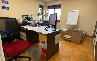 Spatiu De Birouri | 107 Mp | 4 Camere | Parcare  | Zona Piata Cipariu - Poză 2