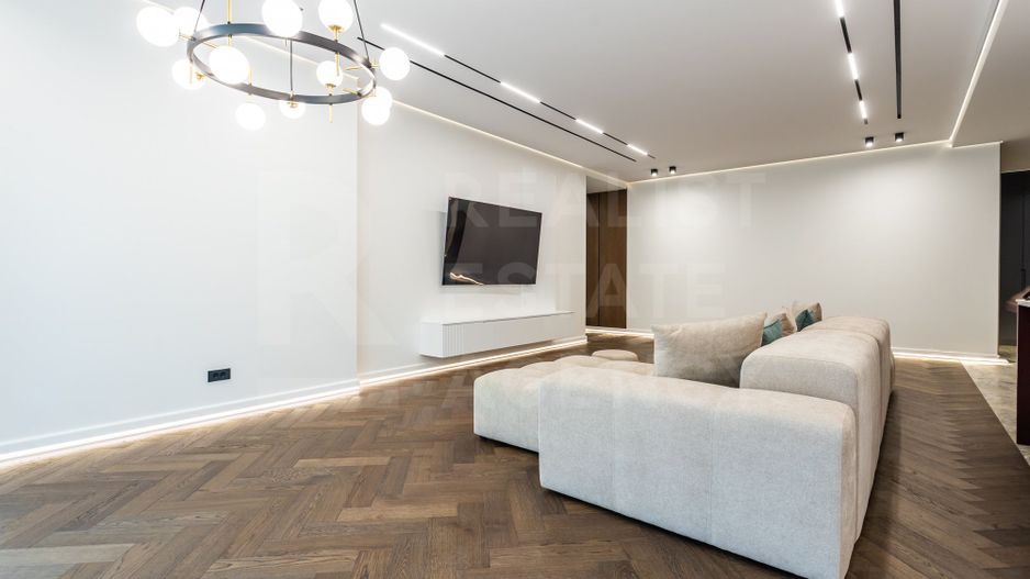 Chirie, apartament, 4 camere, str. Universității, Centru - Poză 5