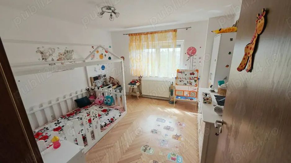 Apartament 4 camere zona Steaua etaj 2 - Poză 8