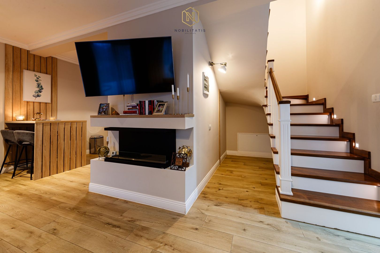 Casa Superba cu Garaj | 4 dormitoare | Liziera Padurii, Central | Com0 - Poză 31