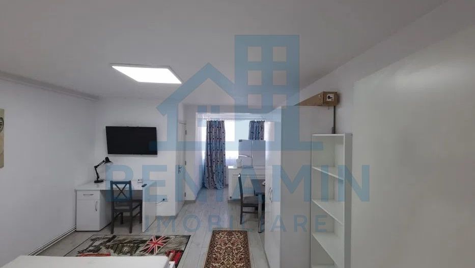 Chirie garsoniera bulevardul Saturn 32mp etaj 1 cu loc parcare - Poză 1