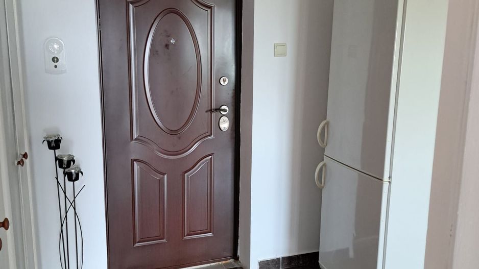 De inchiriat apartament cu o camera, Gara, etaj 4, 300 euro - Poză 7