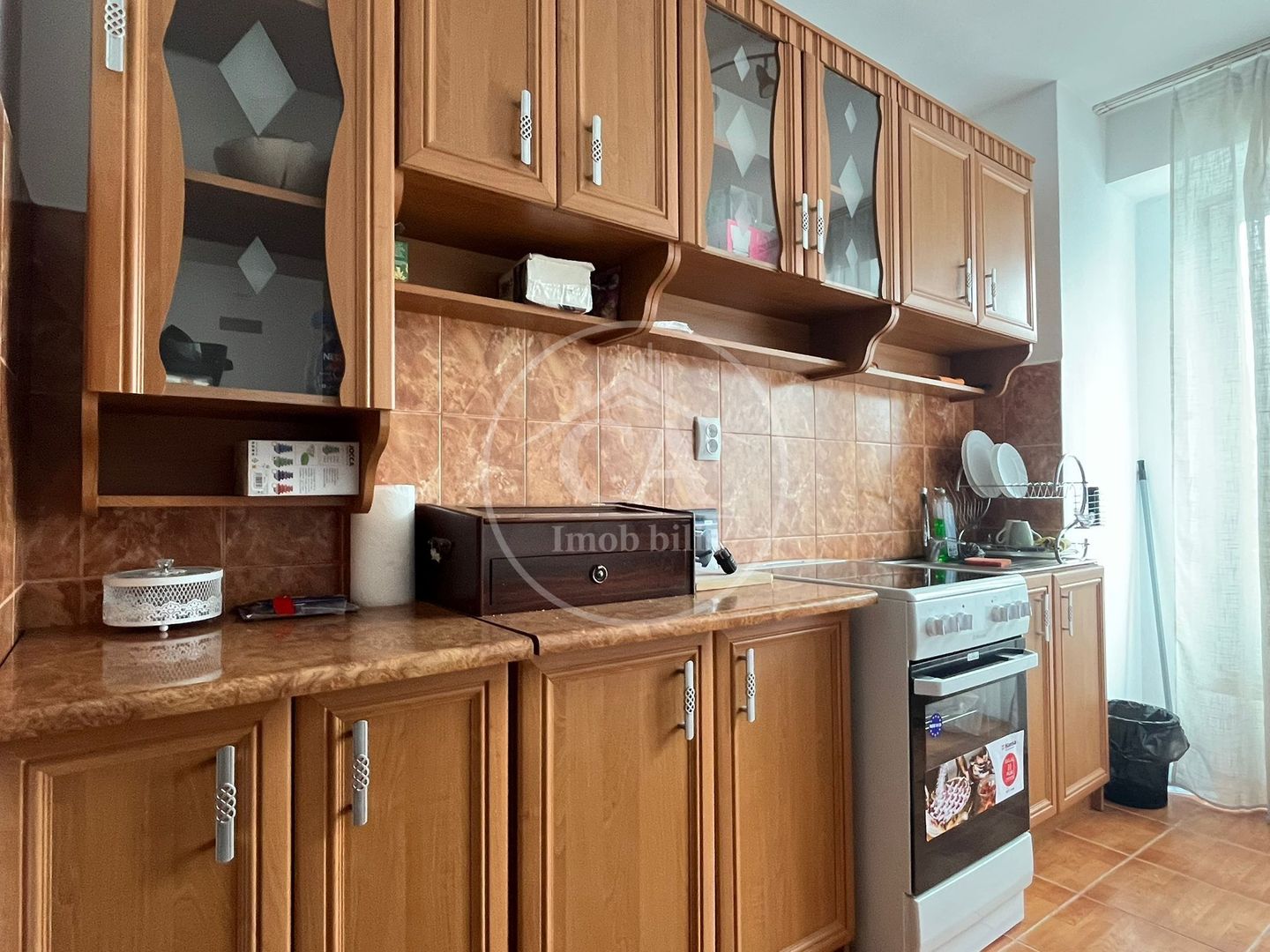 Apartament cu 3 camere de vânzare in zona Cantemir, Oradea - Poză 5