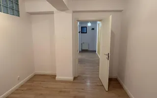 INCHIRIERE Apartament cu 3 camere in zona Aviatiei - Poză 12