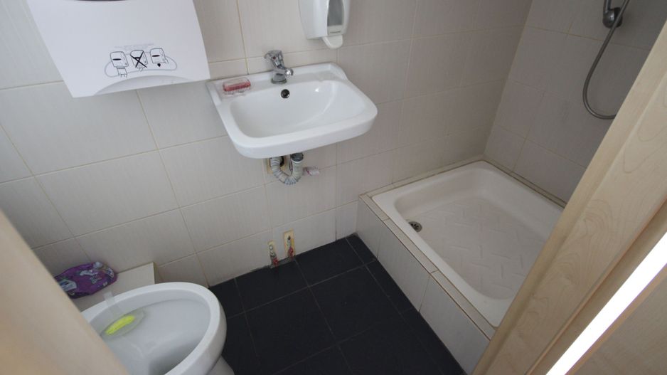 Cladire de birouri, SAD, parcare prorpie, clinica medicala - Poză 20