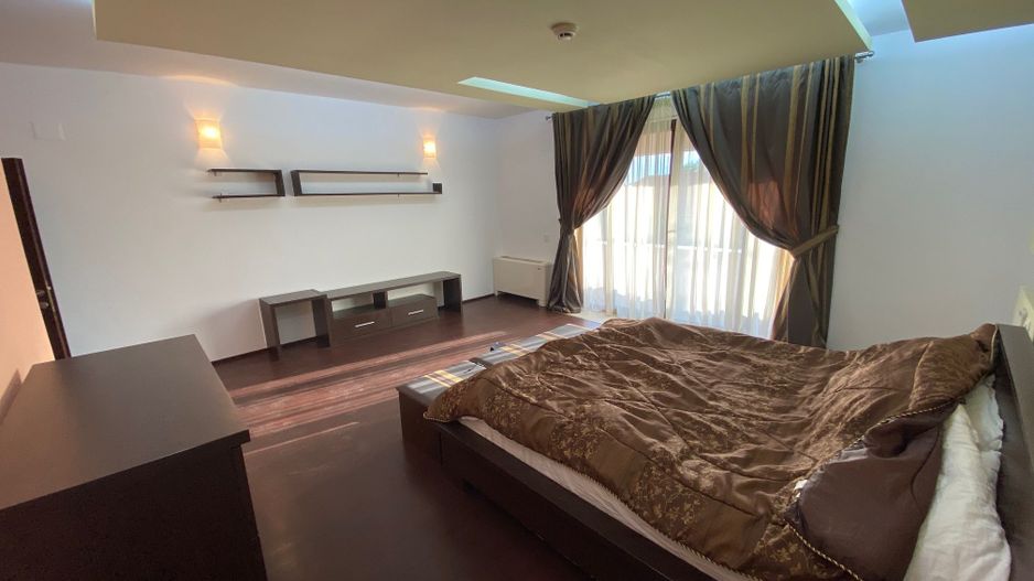 VILA CU 5 CAMERE zona Mircea Cel Batran - Poză 24