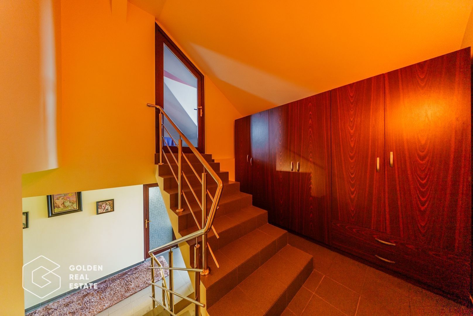 Vila de lux, D+P+E+M, Gradiste, la cheie, 300mp, 6 camere, teren 580mp - Poză 22