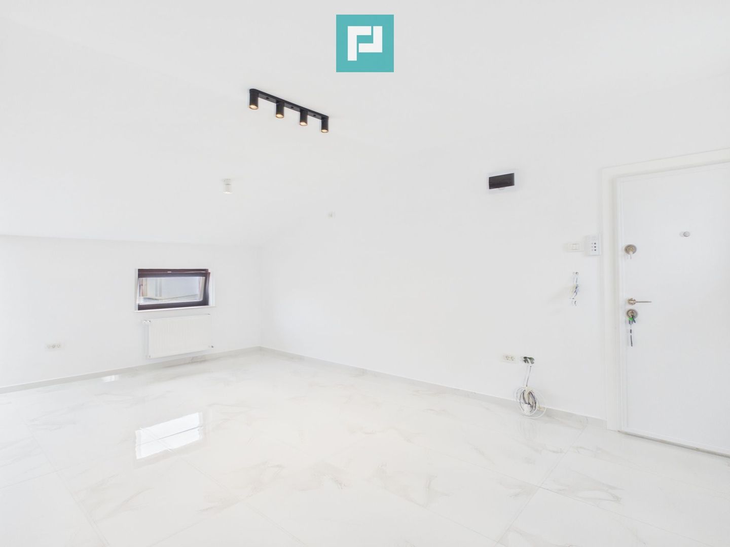 Loft ultracentral ultramodern, la prima închiriere - Poză 17