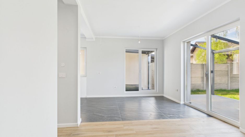 Casă Nouă si Modernă în  Remetea Mare - Poză 11