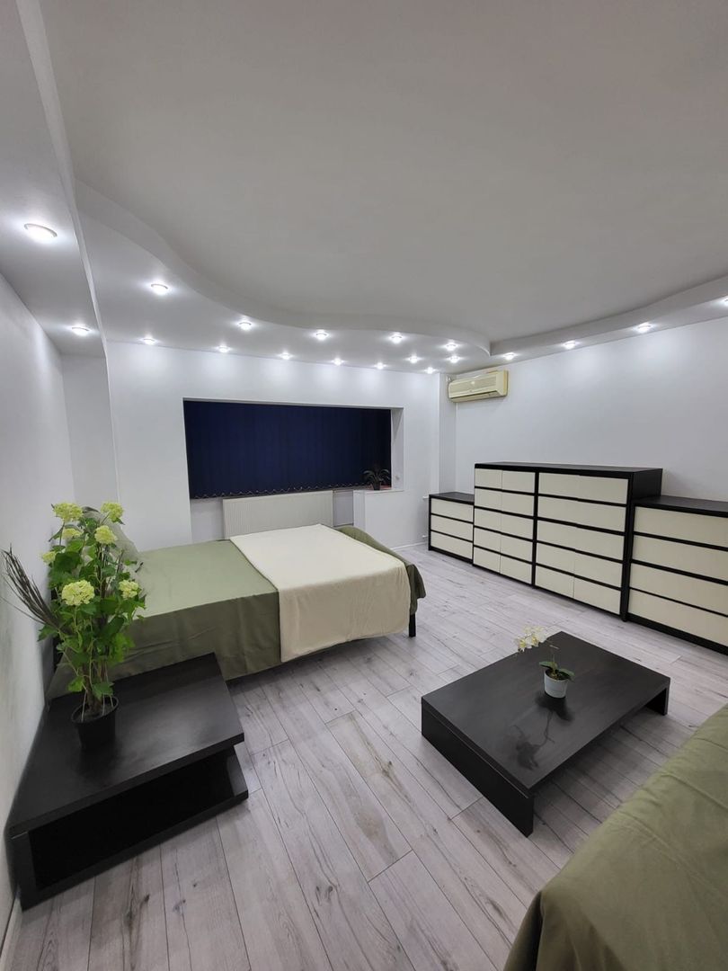 Garsoniera renovata Mall Vitan T64 - Poză 1