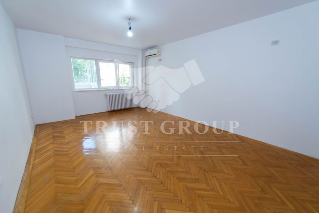 Apartament 3 camere Domenii | Imobil 1982 - Poză 1
