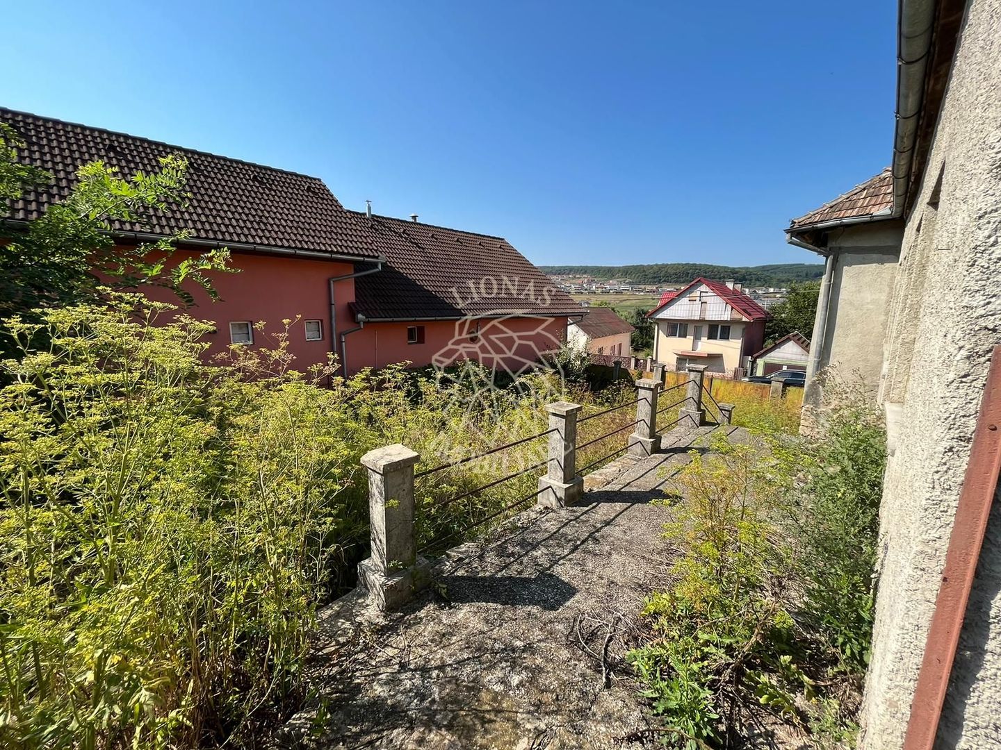 Teren intravilan 1800 mp cu constructie casa-Chinteni - Poză 5