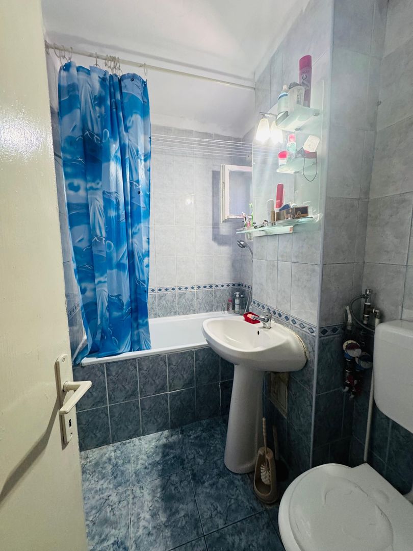 Garsoniera et 4/8 Iosia zona Ștrand - Poză 2