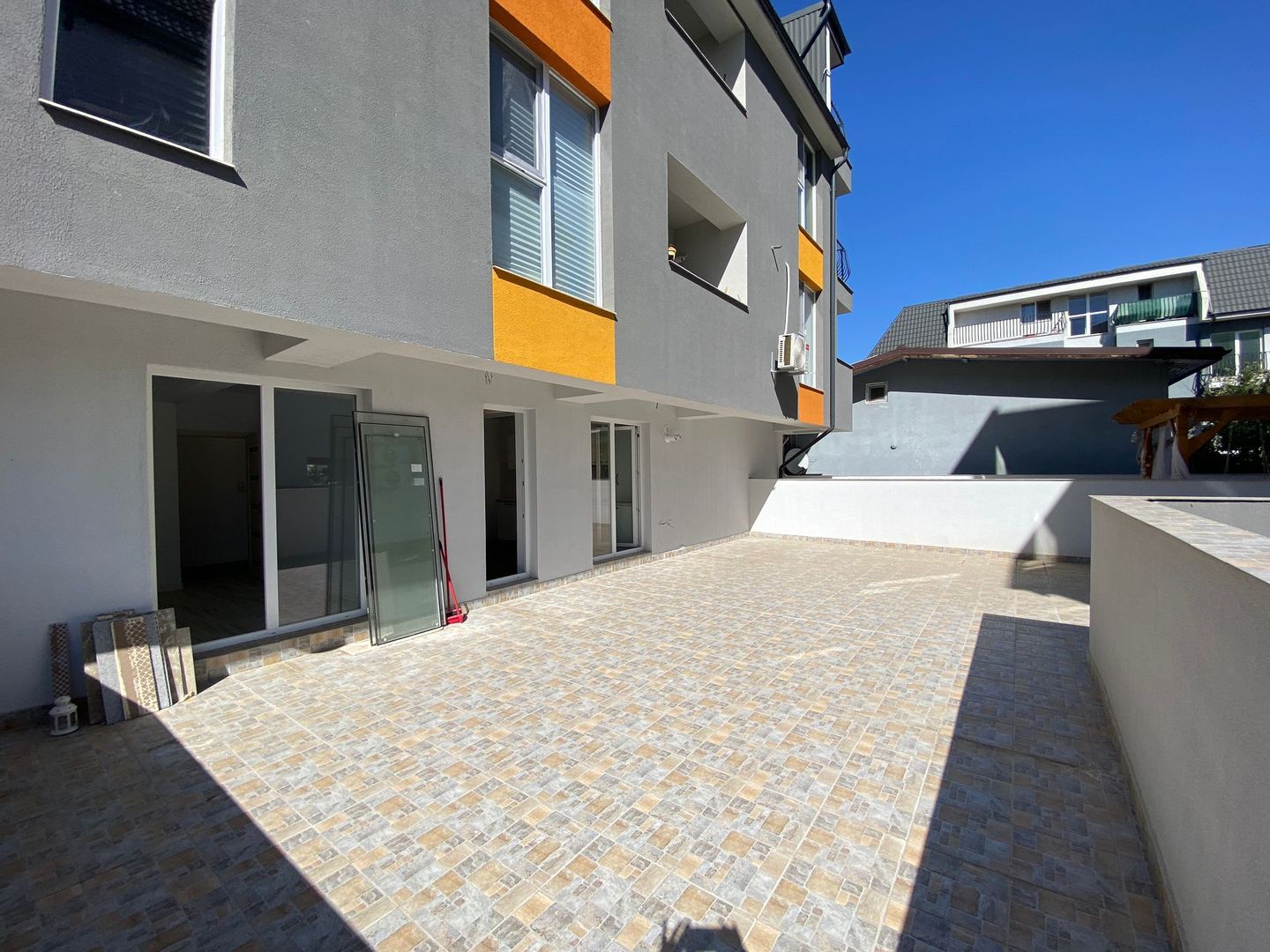 Apartament doua camere, complex Maramures-Otopeni - Poză 1