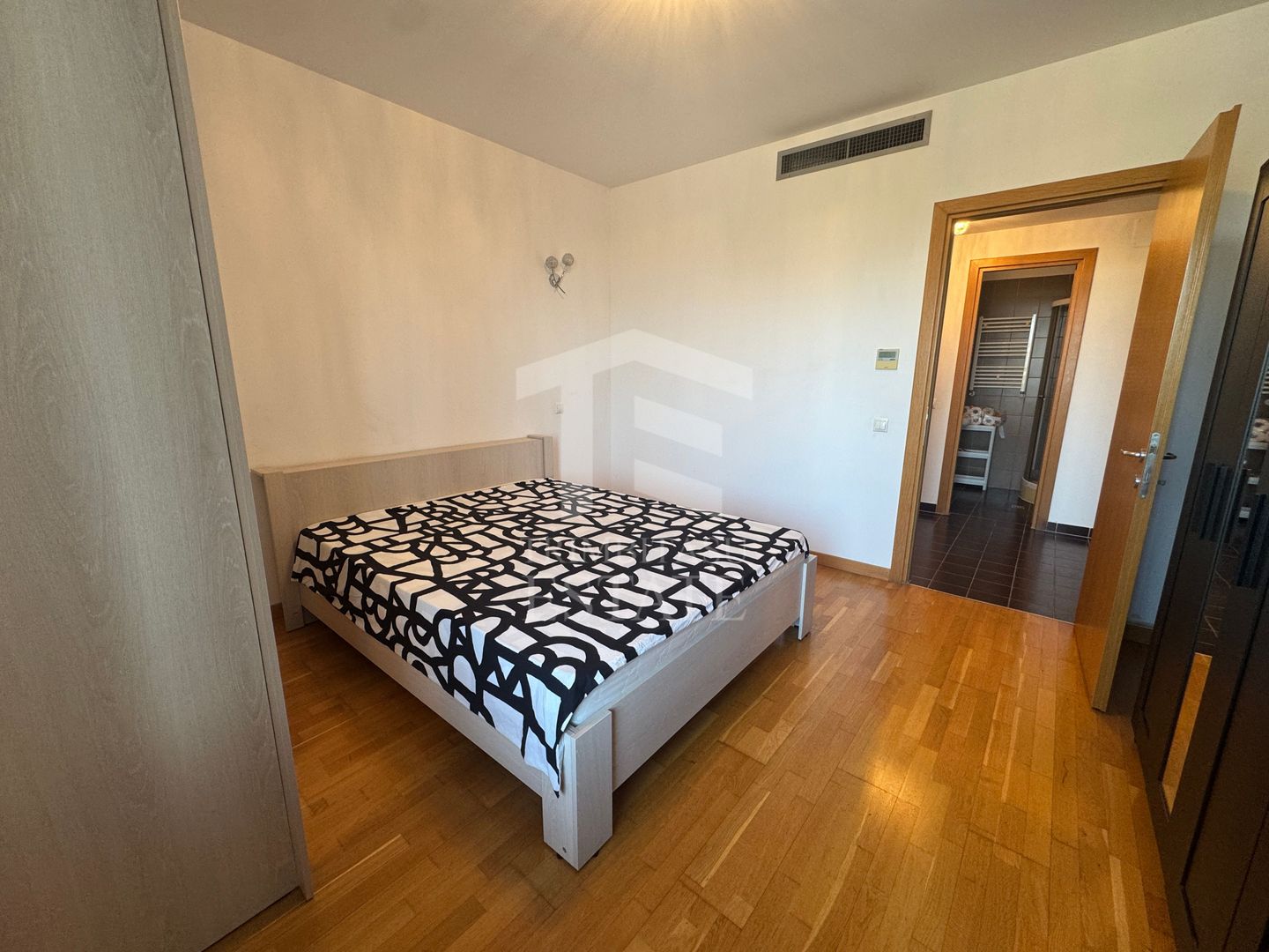 3 Camere Asmitha Gardens 100 mp Metrou 7 m PET FRIENDLY Etaj 2 - Poză 4