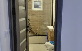 🏡 Apartament 2 camere  dec | Micro 13 | Etaj 4/5 | 55 mp totali ,liber - Poză 5