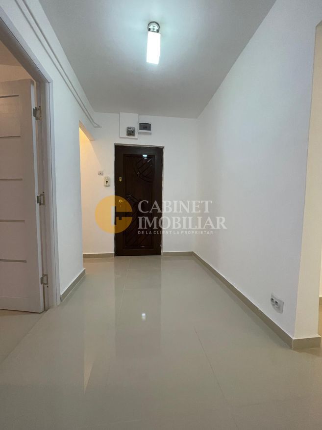 Tatarasi - DECOMANDAT - 55mp - FARA RISC - renovat complet - Poză 8