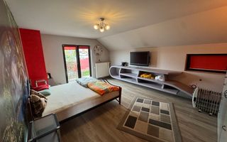 Casa cu 4 camere, 230mp, garaj, Zona Corunca - Poză 5