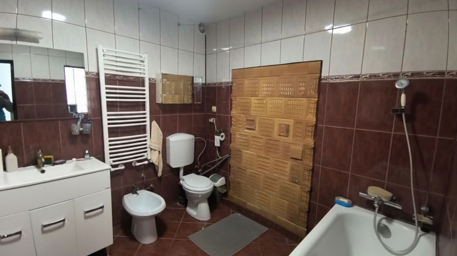 Casa + Teren Generos 1400 MP | Burdujeni – zona Penny - Poză 14