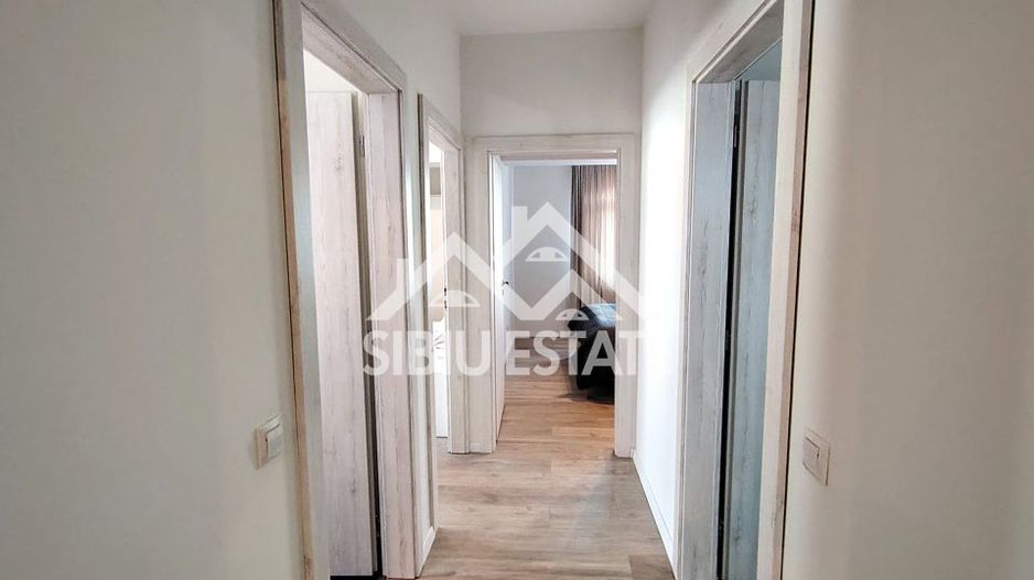 Apartament de inchiriat 3 camere, 2 bai SIBIU central - Poză 7