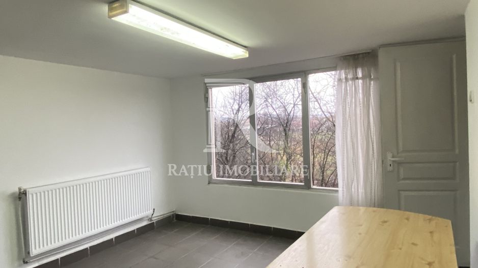 Cazare personal companii – 6 camere, utilități contorizate separat, centrală gaz, Oradea - Poză 8