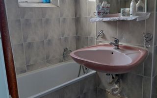 Apartamnent 3 cam dec  Micro 19 – 64 mp utili , etaj intermediar, - Poză 2