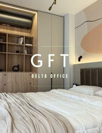 Central. Complet utilat. Nelocuit.Finisaje, dotari moderne - Poză 12