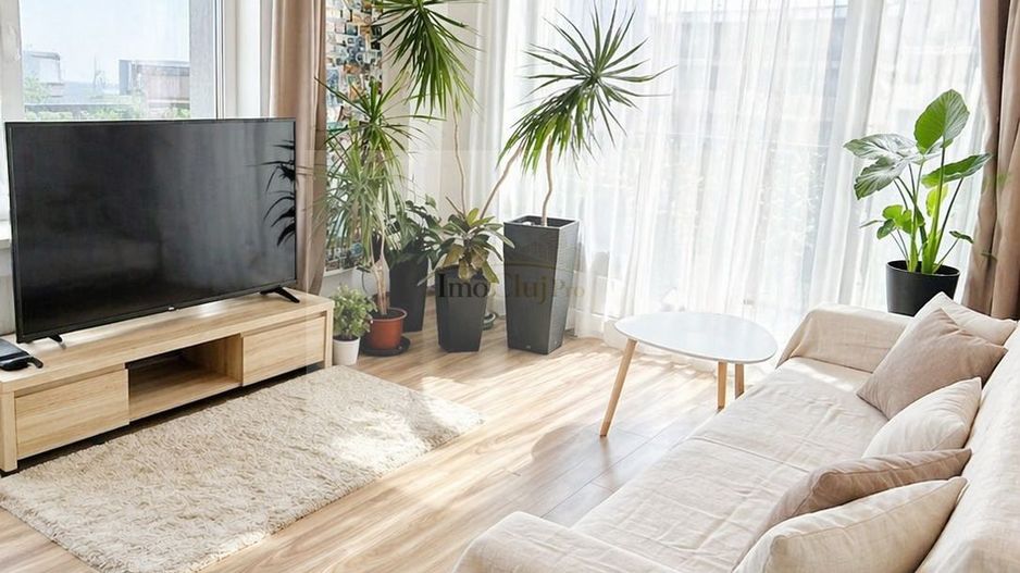 Vânzare apartament 3 camere, 2 băi, parcare, terasă 23 mp, Bună Ziua - Poză 2