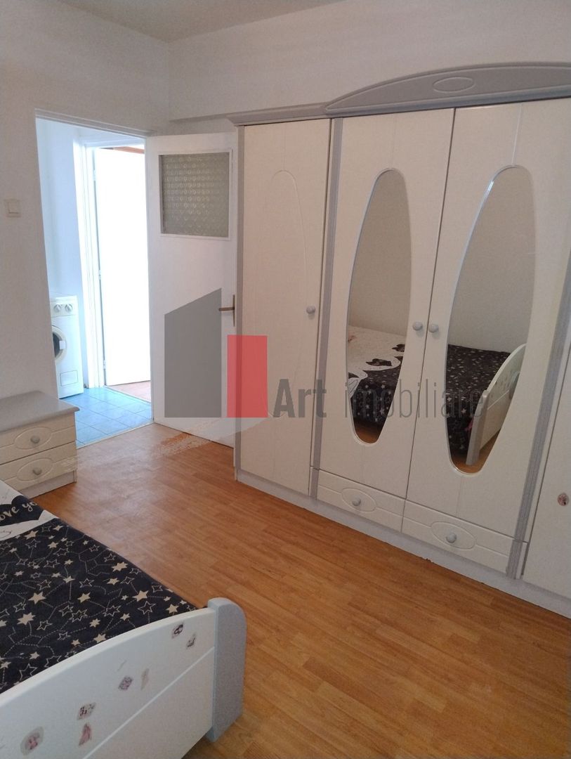 Vânzare apartament 2 camere semidecomandat Piața Progresul - Poză 5