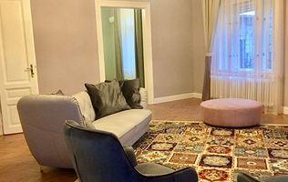 Apartament de 190 mp cu 3 camere de LUX pe Metianu Comision 0