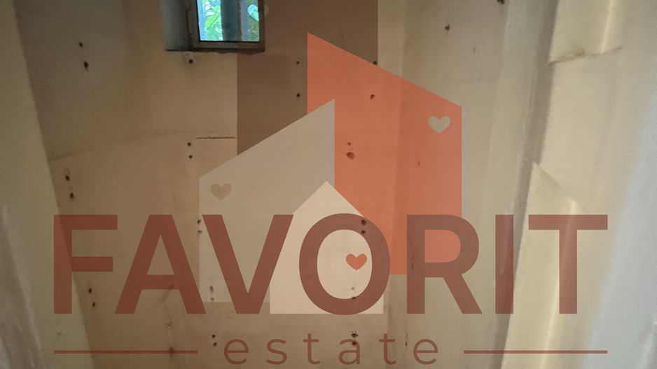 Etaj 2. La 400 m de Opera. Disponibil imediat. Centrala proprie - Poză 7