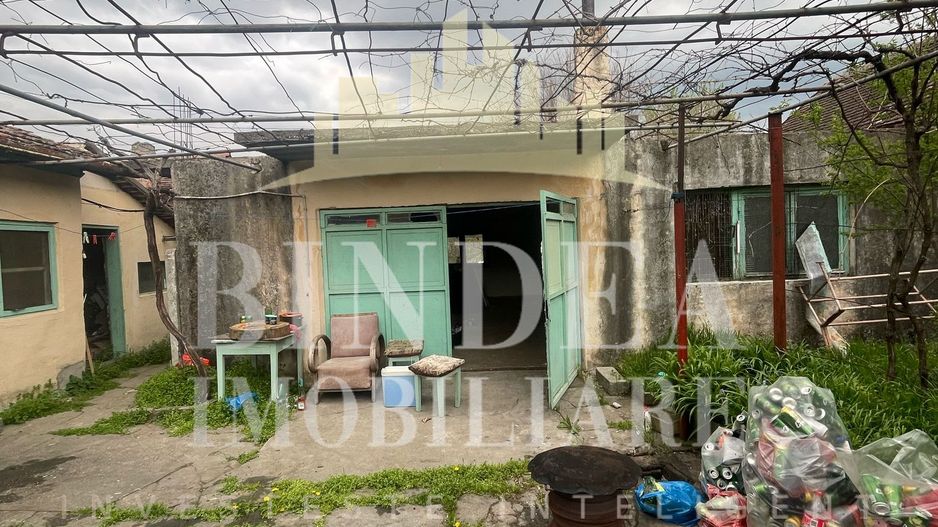 Casa individuala 1542mp teren, garaj- Giarmata - Poză 2