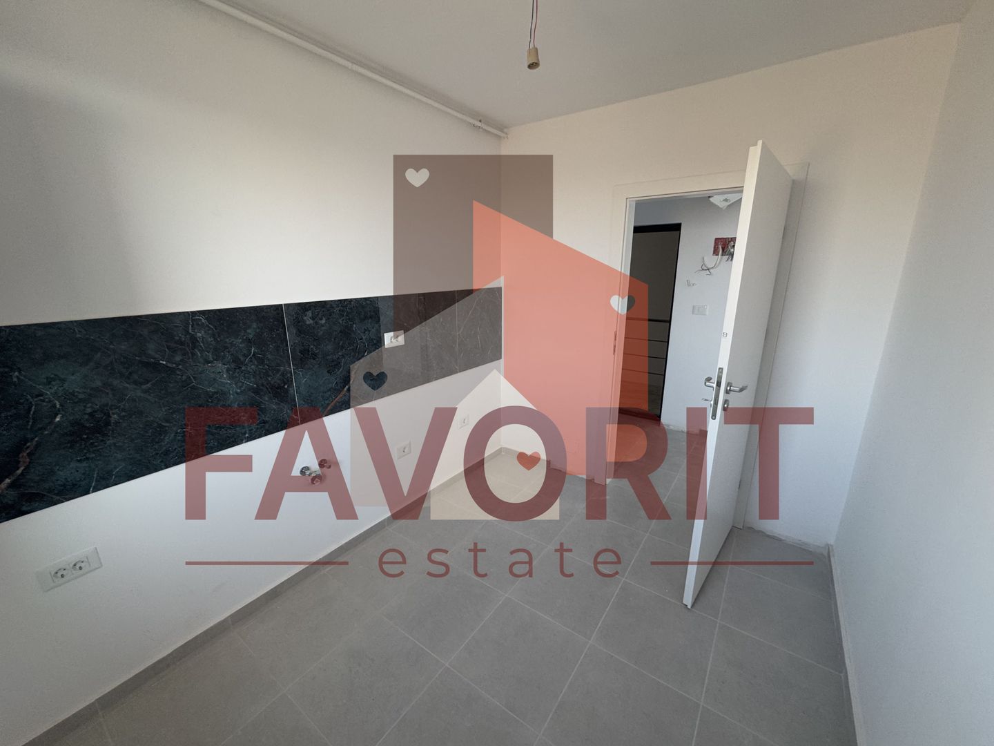 Strada asfaltata. Disponibil imediat. Aproape de parc si Profi - Poză 5