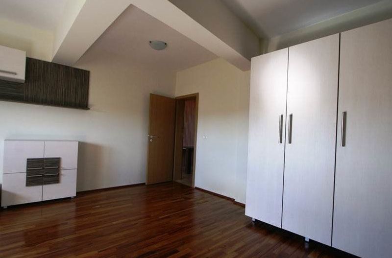 Apartament cu 2 camere de închiriat - Poză 4