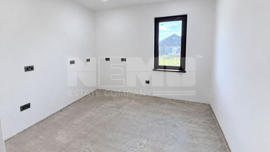 Casă în stil bucovinean de vânzare | Horodnic de Sus | 105.000 Euro - Poză 8