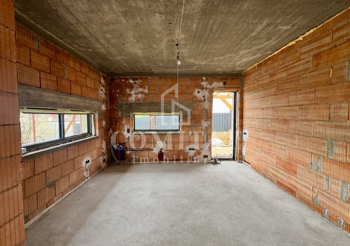 Casă de tip duplex de vânzare | 4 camere | Zona Auchan - Iris - Poză 1