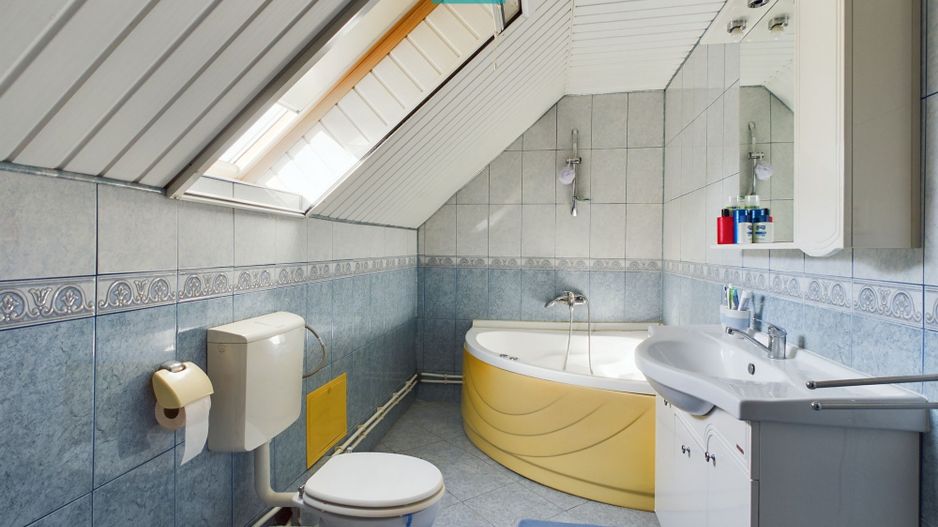 Casă solidă și impunătoare în Grădiște - Poză 16