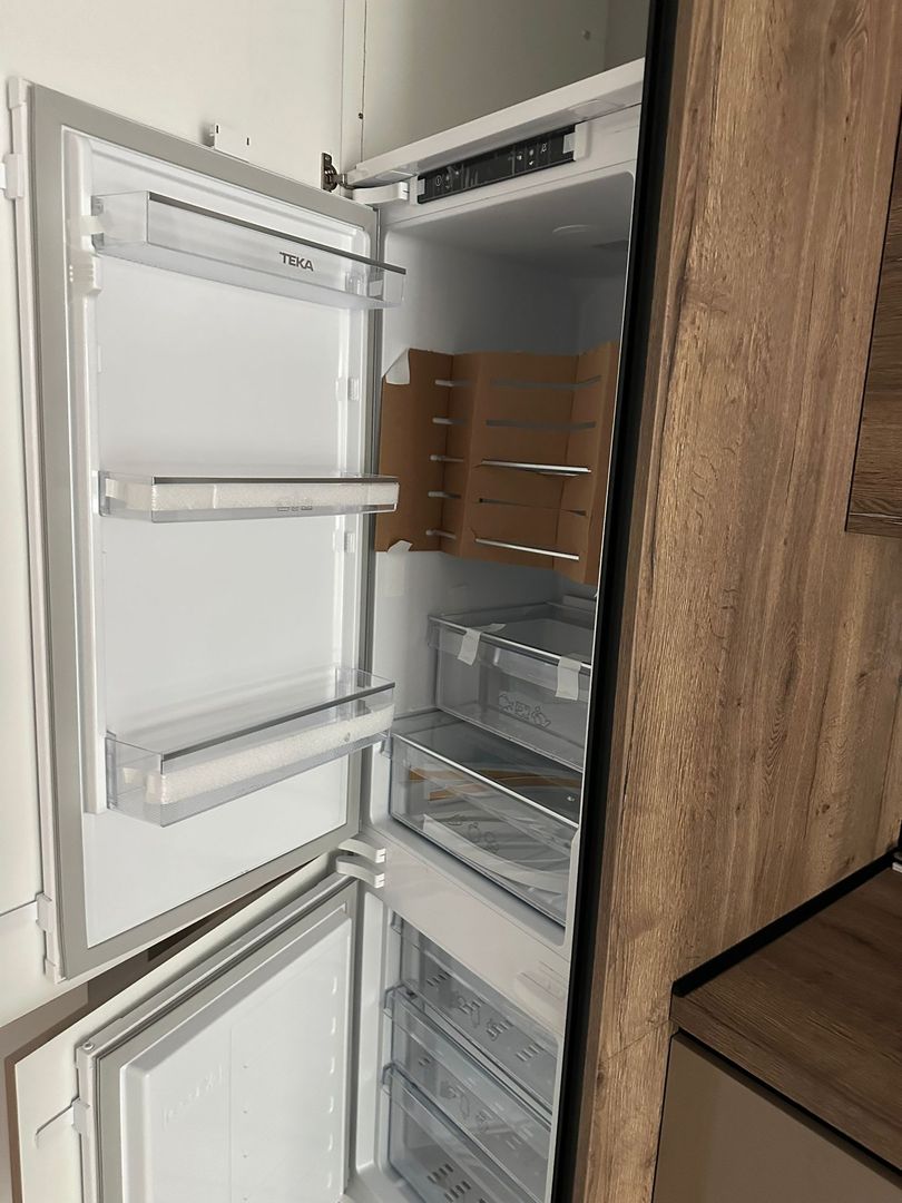 Vanzare 3 Camere Bloc Nou Pipera OMV - Poză 13