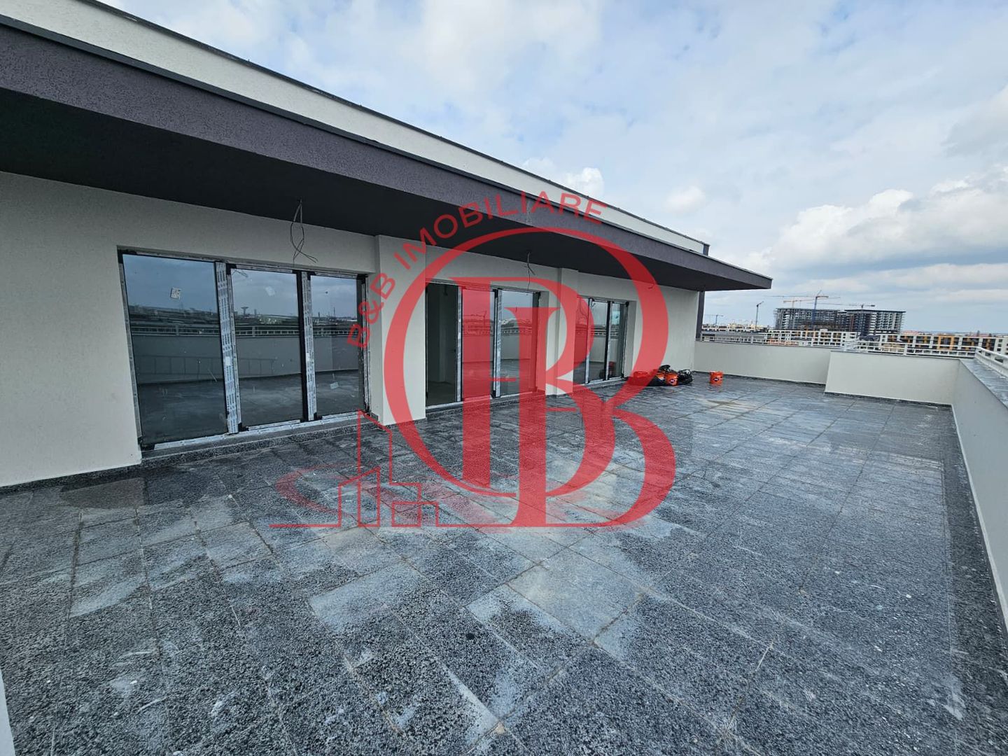 4 Camere Living 60mp Terasa 82mp-Parcare Inclusa-Th. Pallady - Poză 1