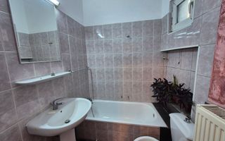 Apartament cu 2 camere in zona Unirii - Poză 4