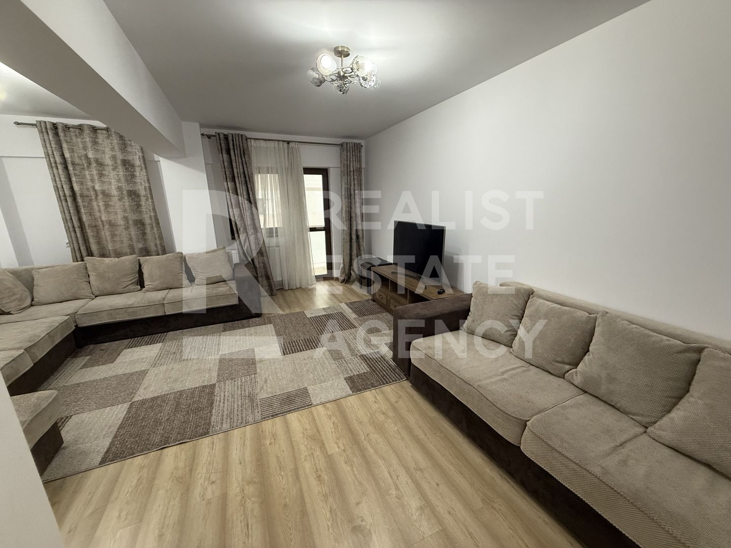 Vânzare apartament cu 4 camere, Bucium, Iași - Poză 2